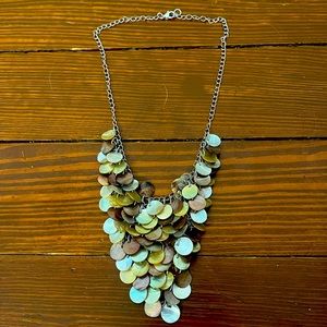 Lightweight necklace